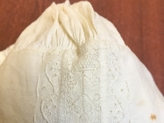 White lace baby's bonnet