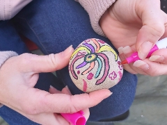 Pebble drawing