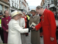 Queen in Guildford High Street Queen in Guildford High Street