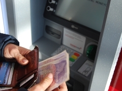 Financial support Financial support