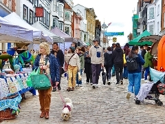A view of the High Street during Guildford Cleaner Air Day 2024
